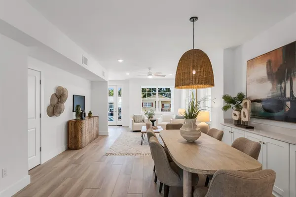 $3,900 | 1912 West Chestnut Street, Tampa, FL 33607