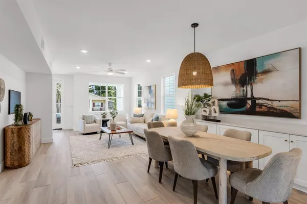 $3,900 | 1912 West Chestnut Street, Tampa, FL 33607