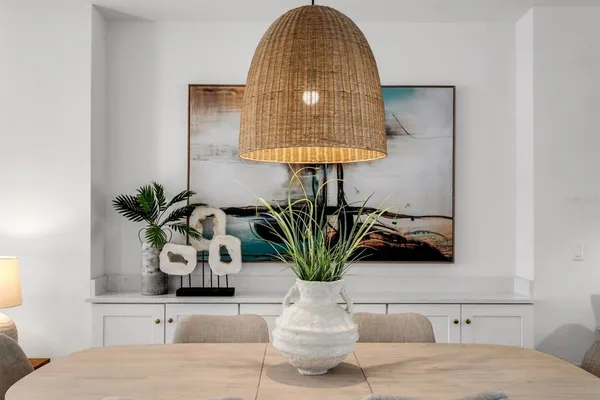 $3,900 | 1912 West Chestnut Street, Tampa, FL 33607