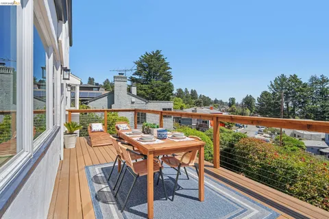 $1,499,000 | 708 Grizzly Peak Boulevard, Berkeley, CA 94708
