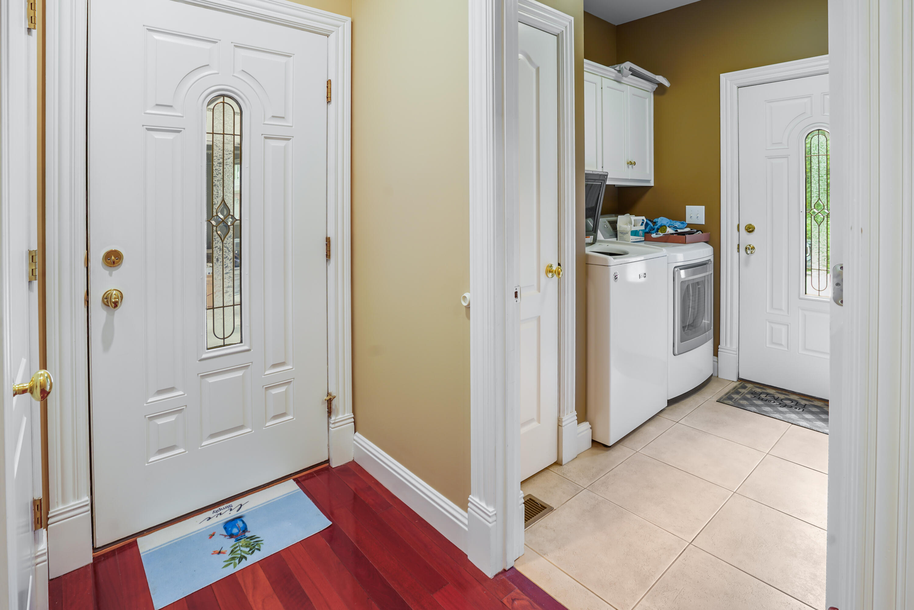 1836 Ferry Road Somerset, KY 42503 - Photo 43 of 105 entrance from attached 3 car garage/laundry