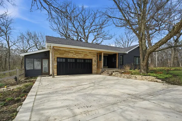 $589,500 | 11904 South 86th Avenue, Palos Park, IL 60464