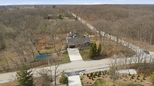$589,500 | 11904 South 86th Avenue, Palos Park, IL 60464