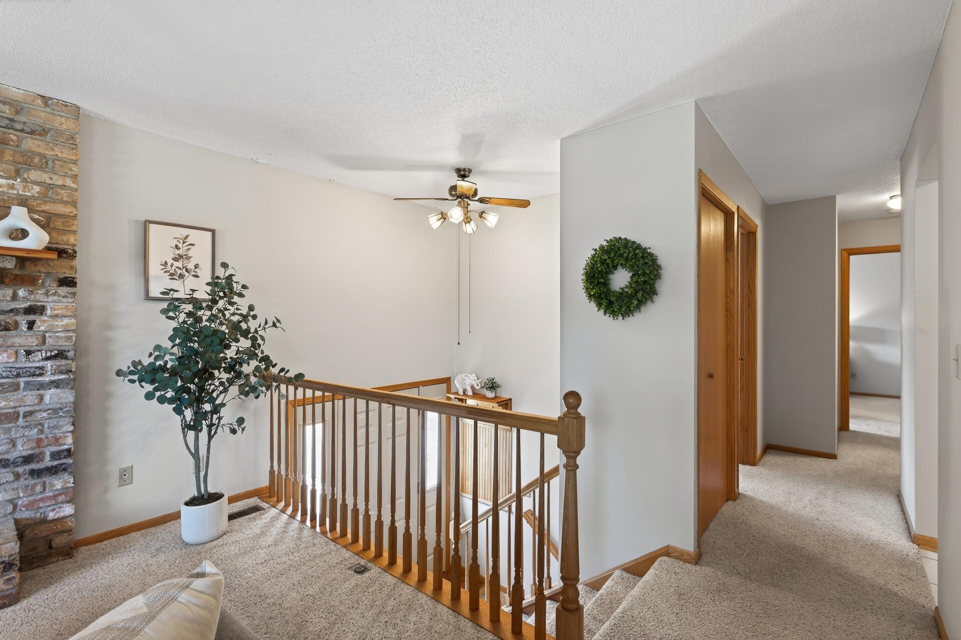 4448 Woodgate Point Eagan, MN 55122 - Photo 3 of 30