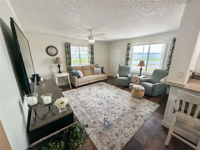 $159,000 | 1600 West Lake Parker Drive, Unit A6, Lakeland, FL 33805