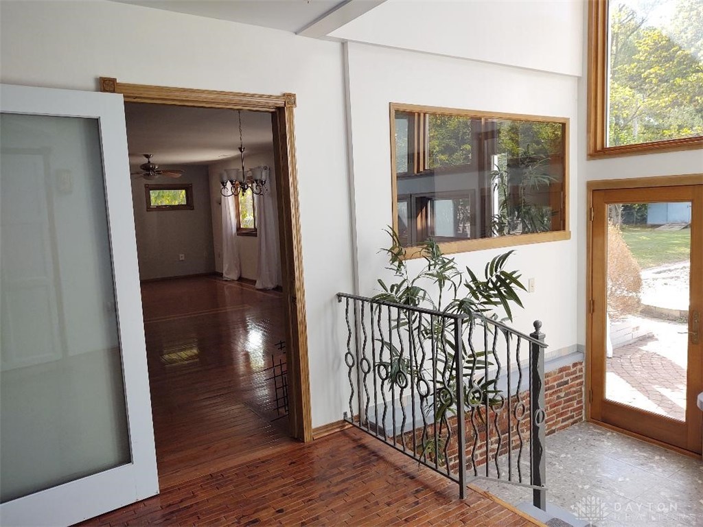 65 Ashbrook Road Dayton, OH 45415 - Photo 10 of 32 Gallery Image 10