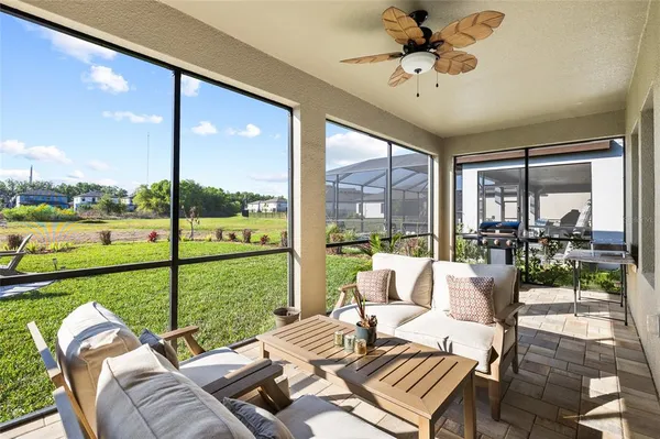 $720,000 | 12970 Steed Trce Loop, Lithia, FL 33547