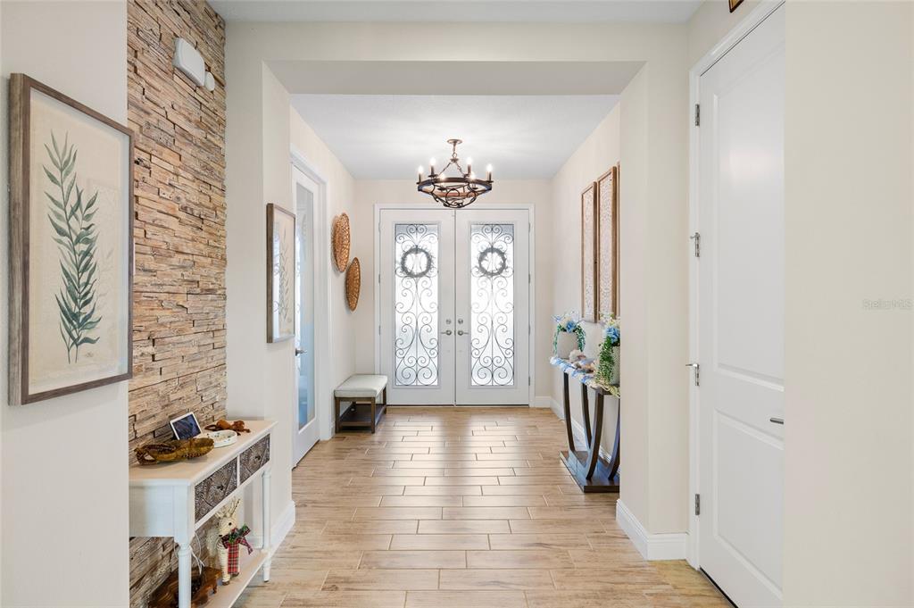 12970 Steed Trce Loop Lithia, FL 33547 - Photo 7 of 50