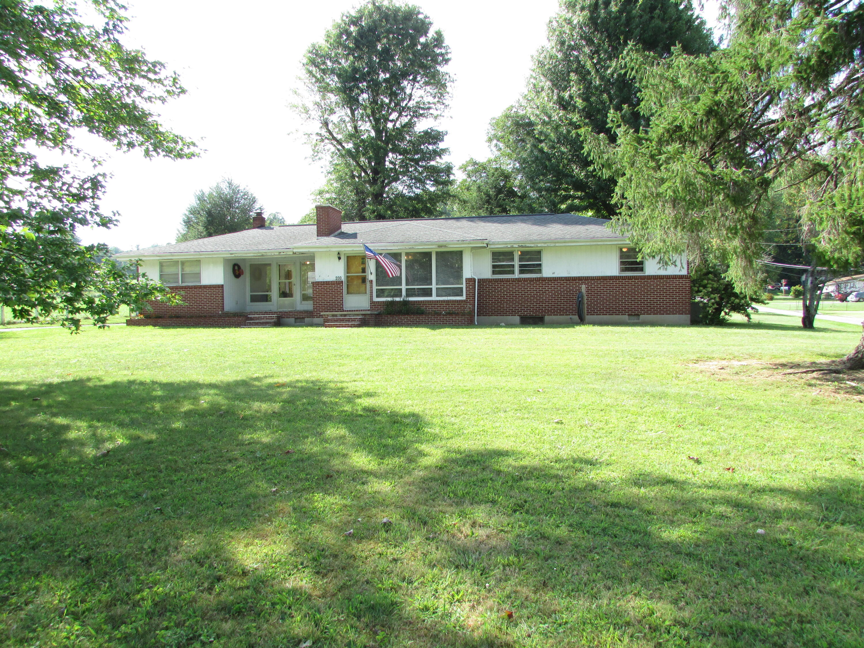 990 Rittertown Road Hampton, TN 37658 - Photo 1 of 45 990 Rittertown Road Hampton TN 37658 (2)