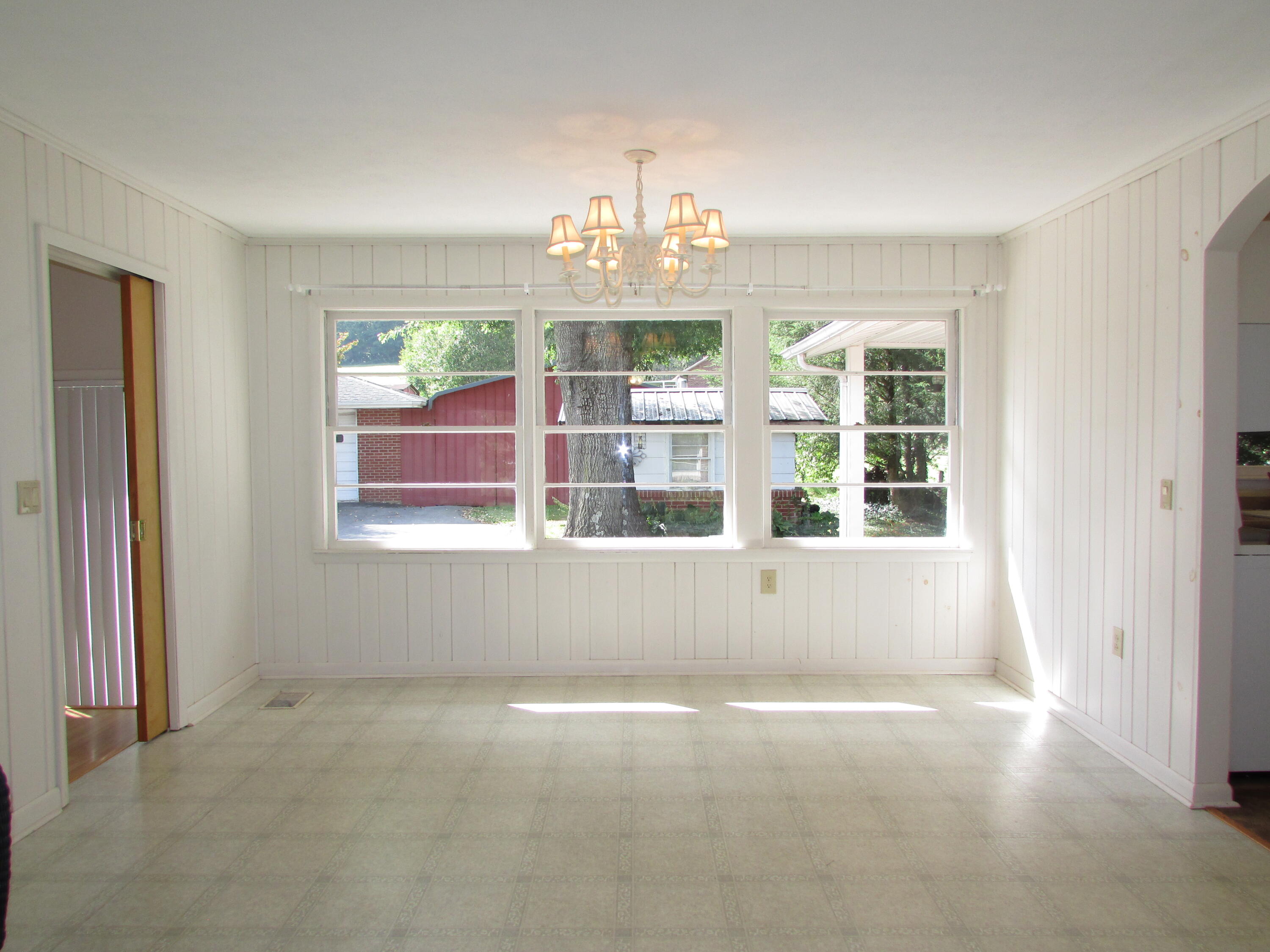 990 Rittertown Road Hampton, TN 37658 - Photo 15 of 45 990 Rittertown Road Hampton TN 37658 (24