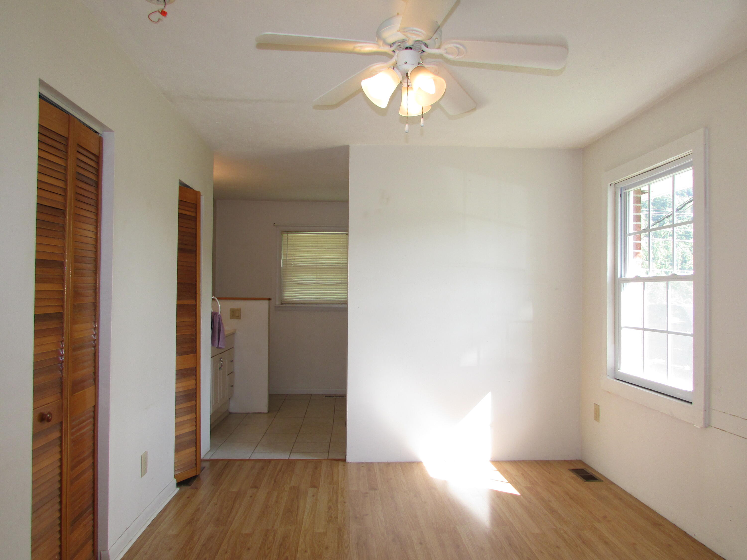990 Rittertown Road Hampton, TN 37658 - Photo 16 of 45 990 Rittertown Road Hampton TN 37658 (25