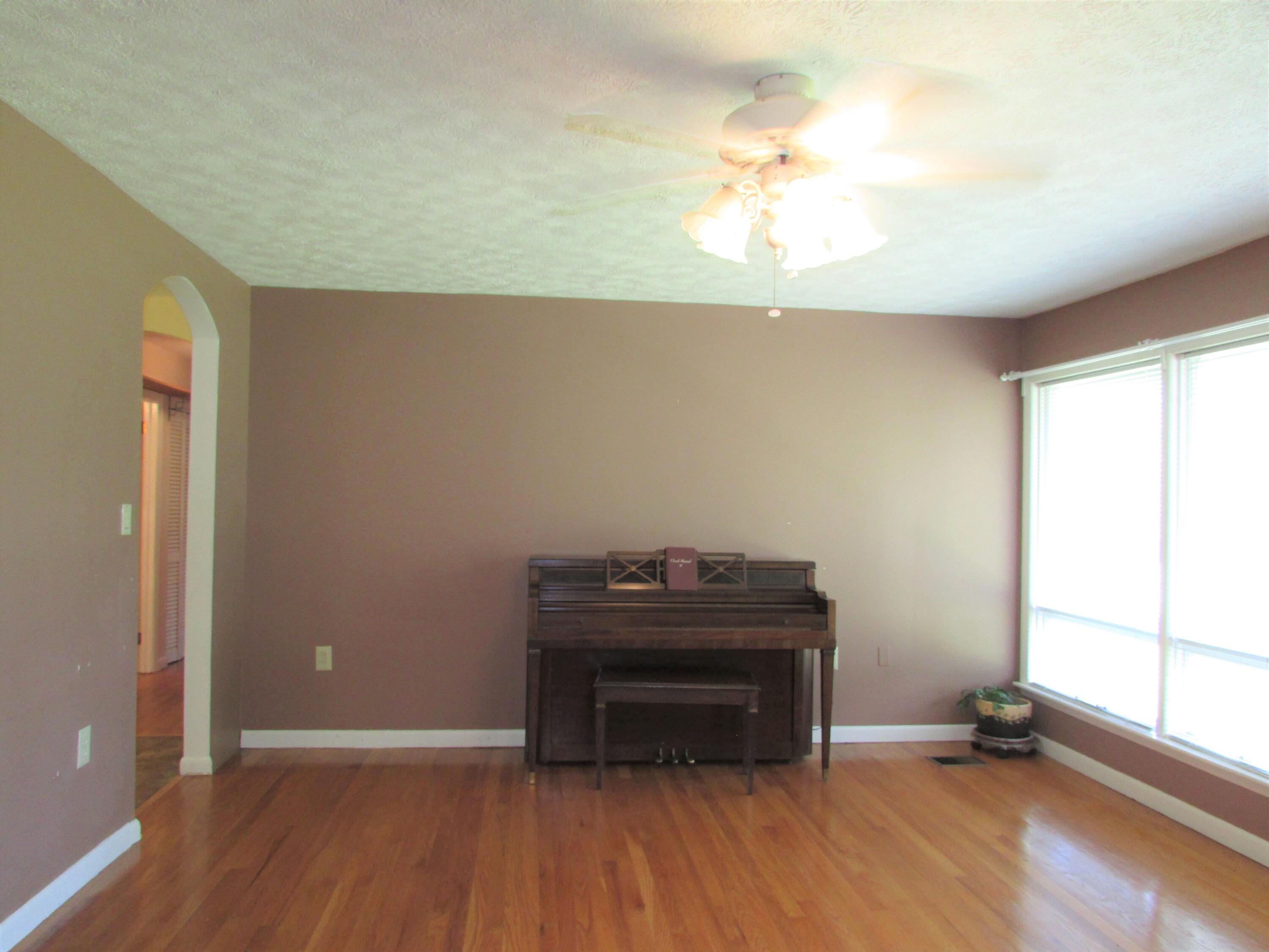 990 Rittertown Road Hampton, TN 37658 - Photo 20 of 45 990 Rittertown Road Hampton TN 37658 (31
