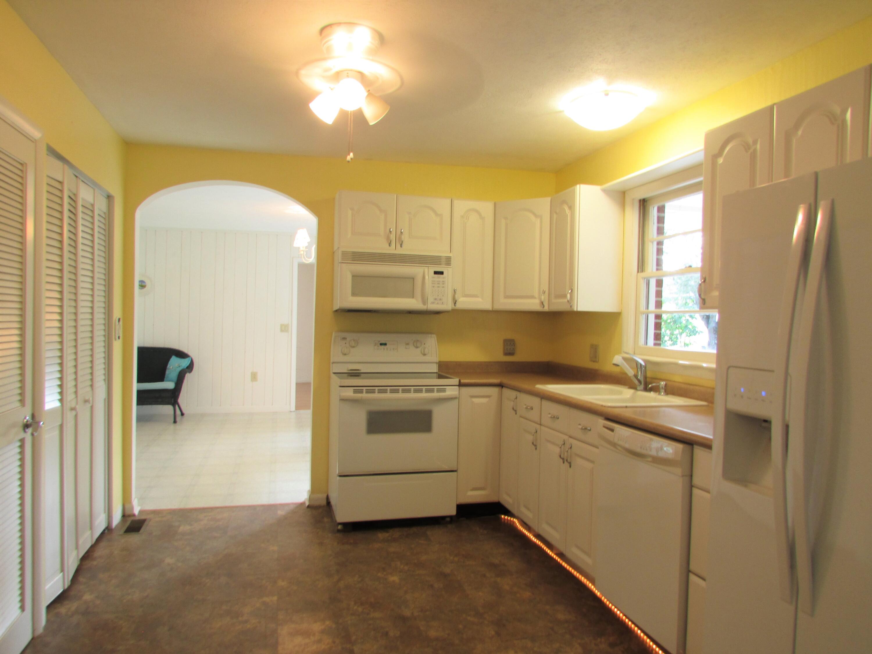 990 Rittertown Road Hampton, TN 37658 - Photo 37 of 45 990 Rittertown Road Hampton TN 37658 (52