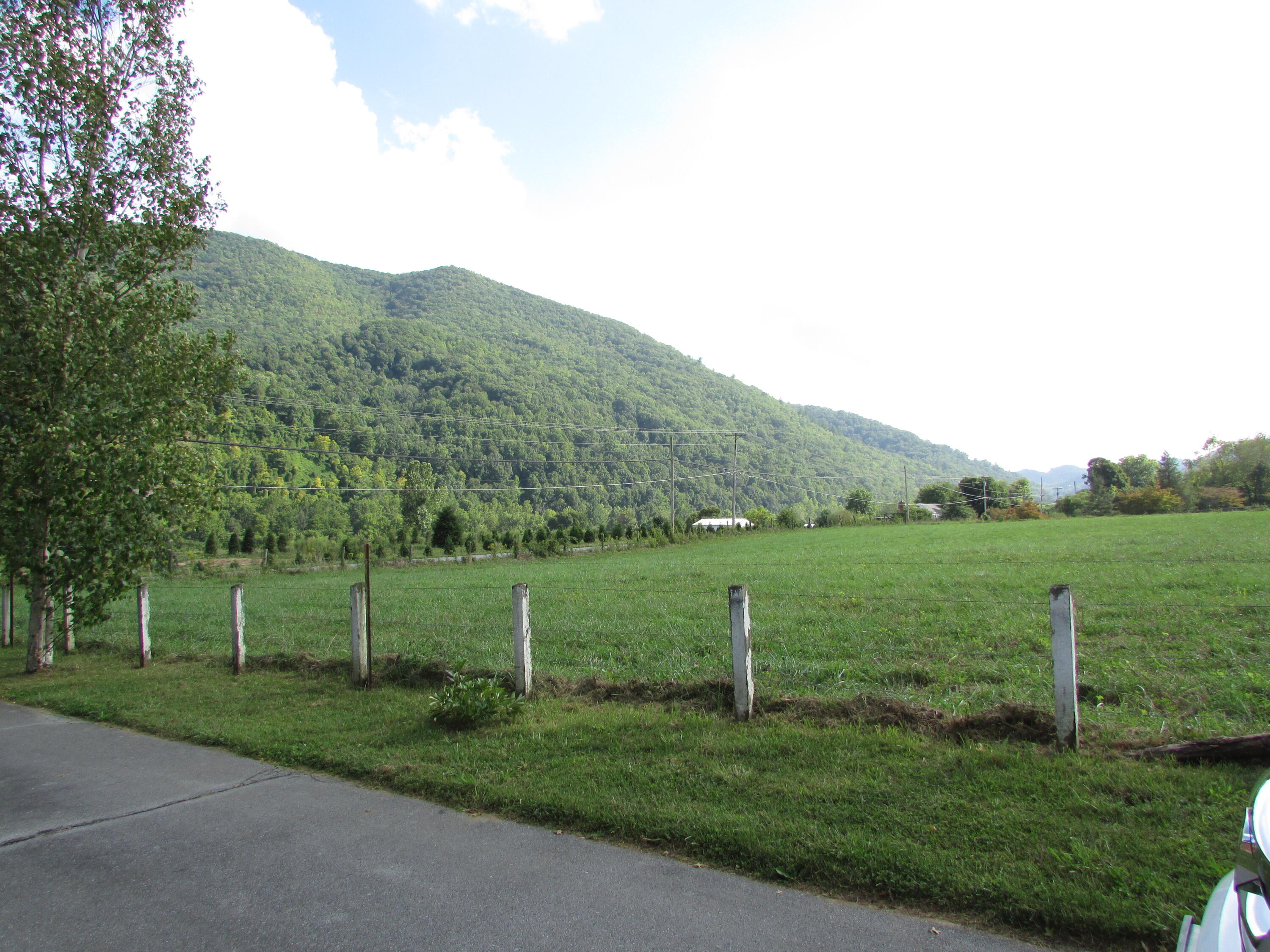 990 Rittertown Road Hampton, TN 37658 - Photo 43 of 45 990 Rittertown Road Hampton TN 37658 (58