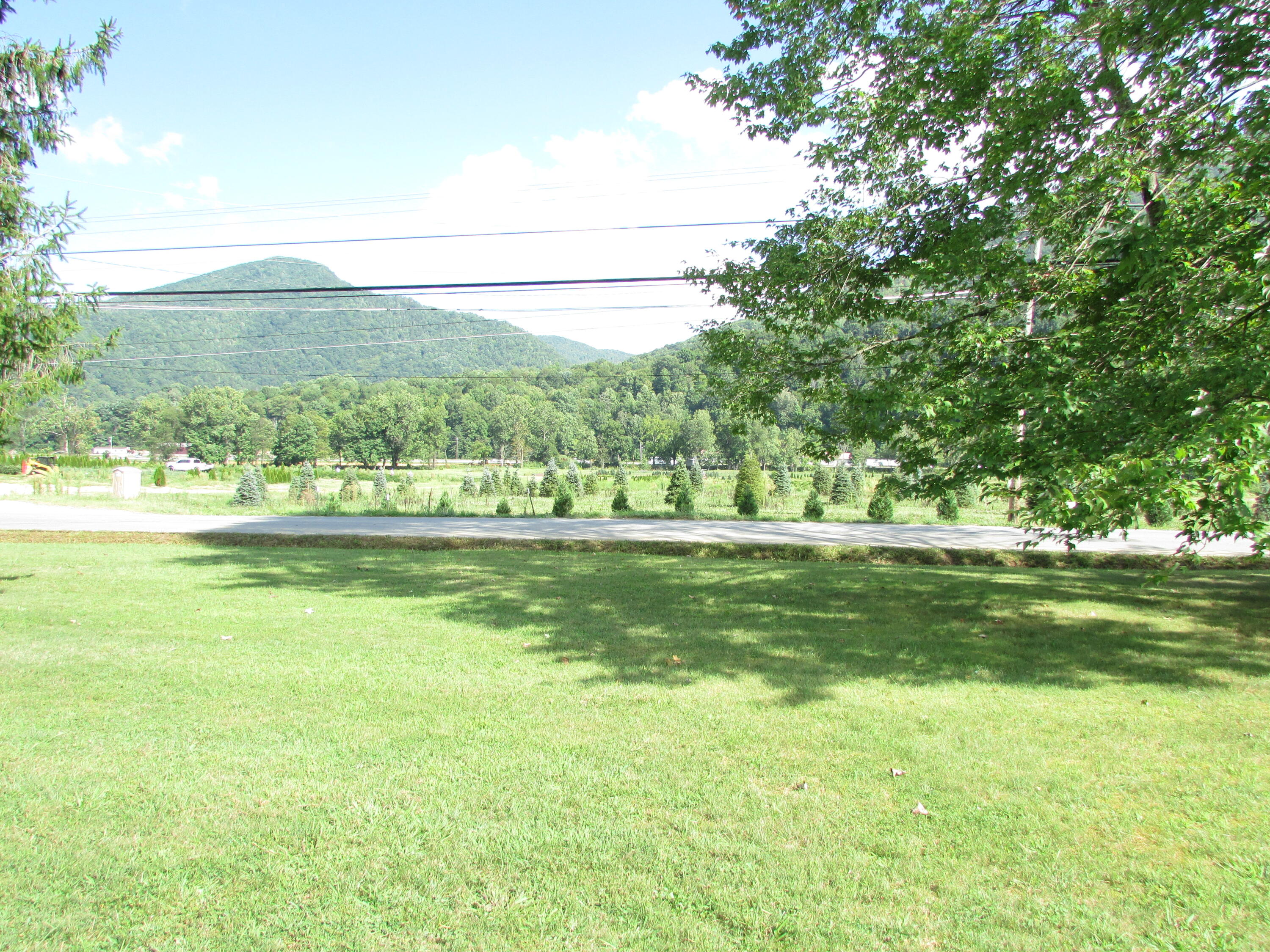 990 Rittertown Road Hampton, TN 37658 - Photo 6 of 45 990 Rittertown Road Hampton TN 37658 (10