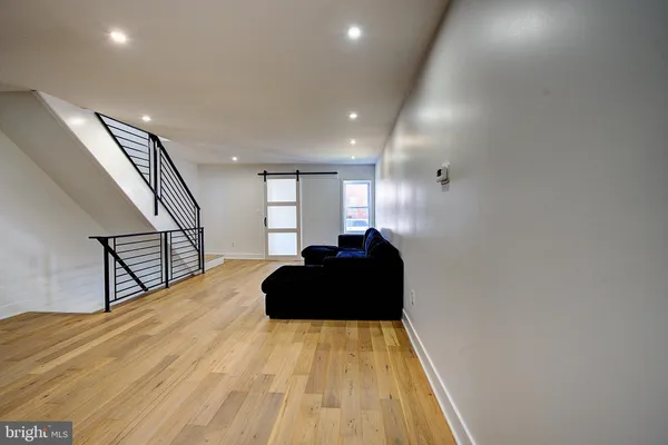a view of entryway