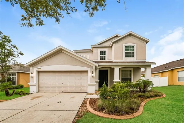 $435,000 | 2026 Heartland Circle, Valrico, FL 33594