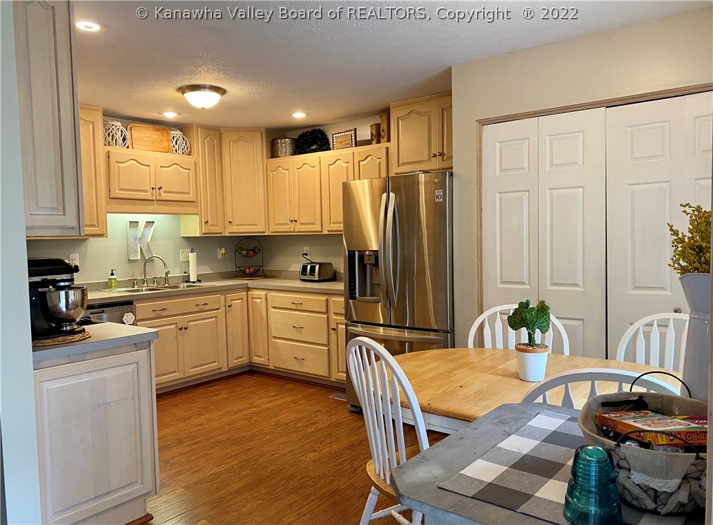 105 Barberry Lane Ripley, WV 25271 - Photo 13 of 49 Gallery Image 13