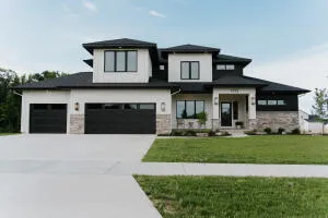 $849,900 | 8115 Byron Depot Drive Southwest, Byron Center, MI 49315