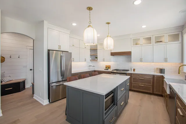 $849,900 | 8115 Byron Depot Drive Southwest, Byron Center, MI 49315