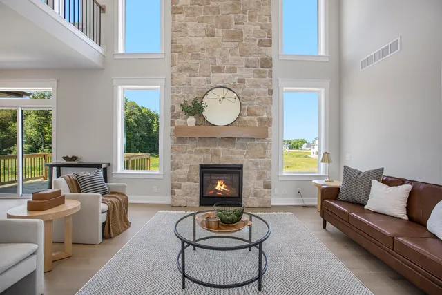 $849,900 | 8115 Byron Depot Drive Southwest, Byron Center, MI 49315