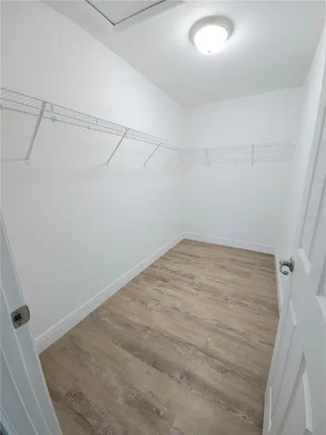 an empty room with a empty space