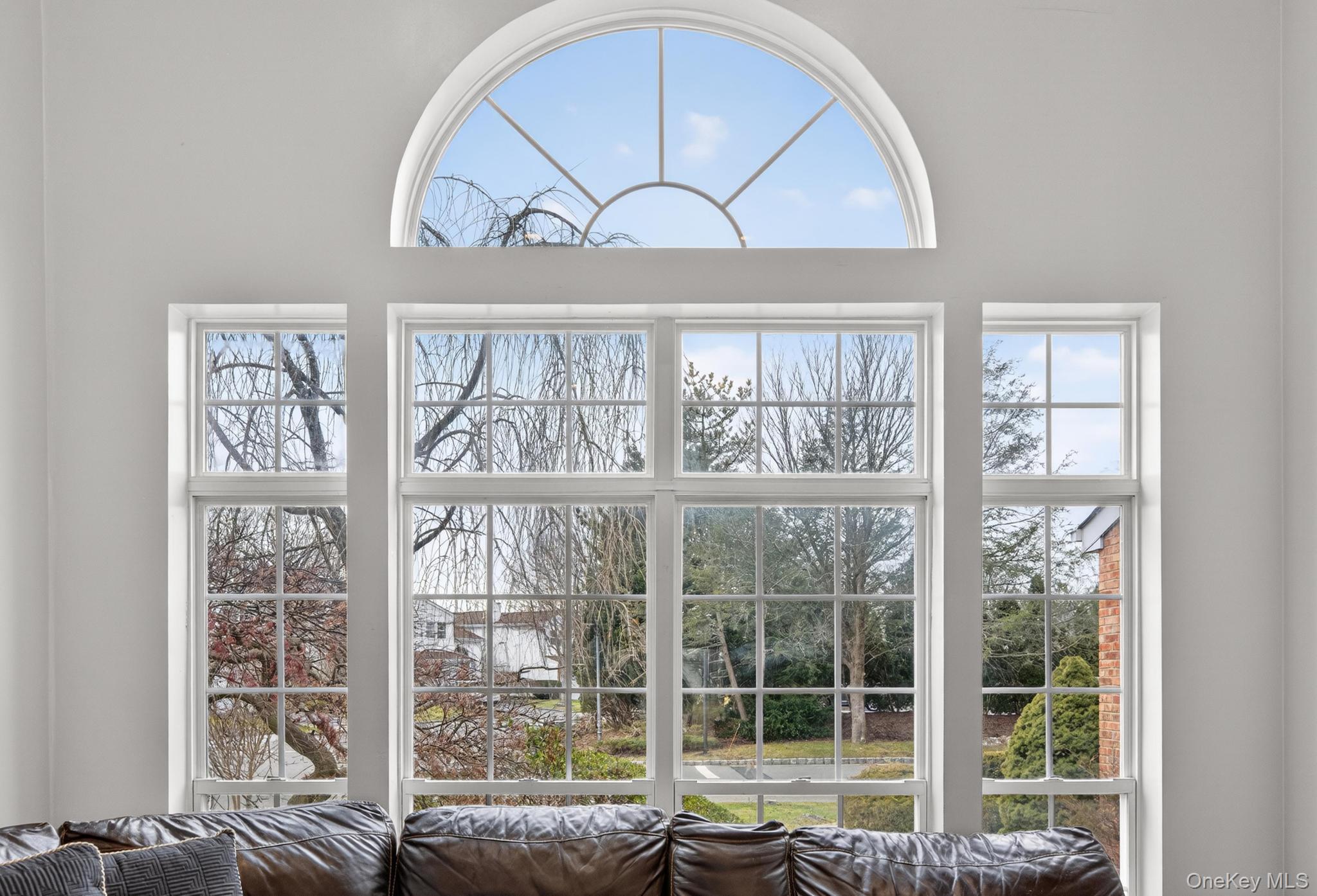 27 Hamlet Drive Commack, NY 11725 - Photo 8 of 40