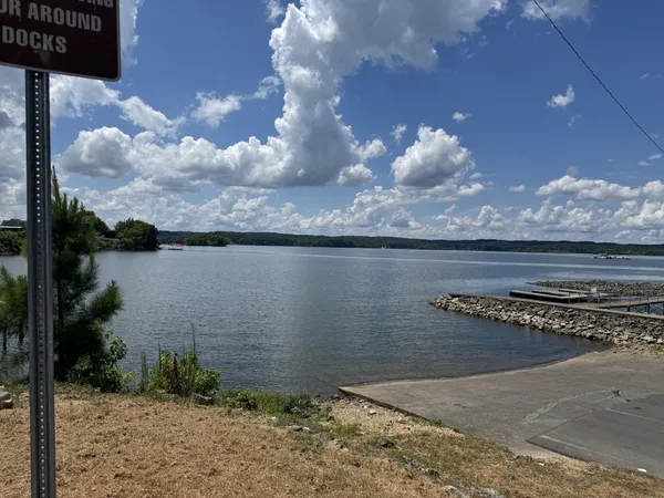 $475,000 | 11175 Highway 147, Stewart, TN 37175