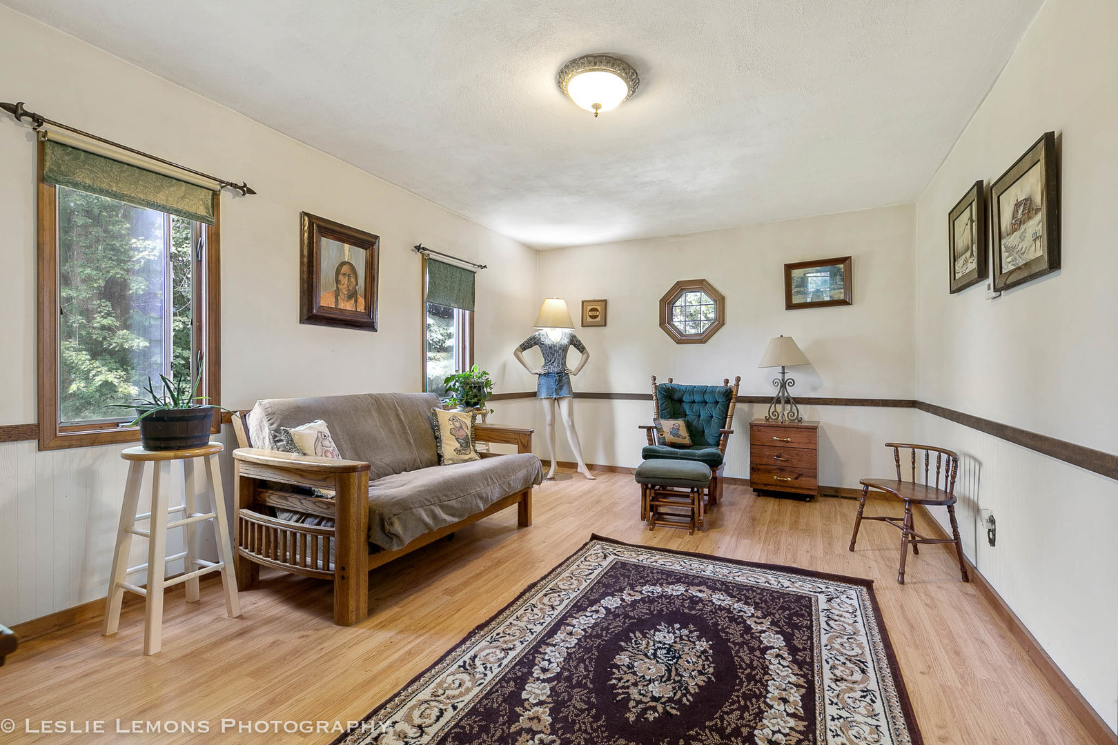 16276 Willrett Road Malta, IL 60150 - Photo 3 of 25 a living room with furniture and a rug