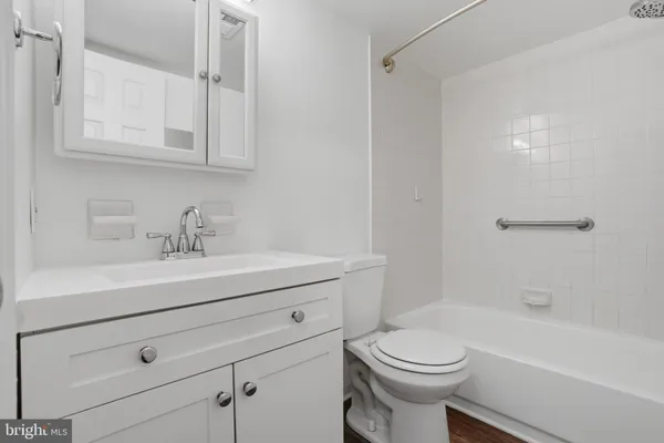$2,300 | 4546-48 Rosemarie Drive, Bensalem, PA 19020