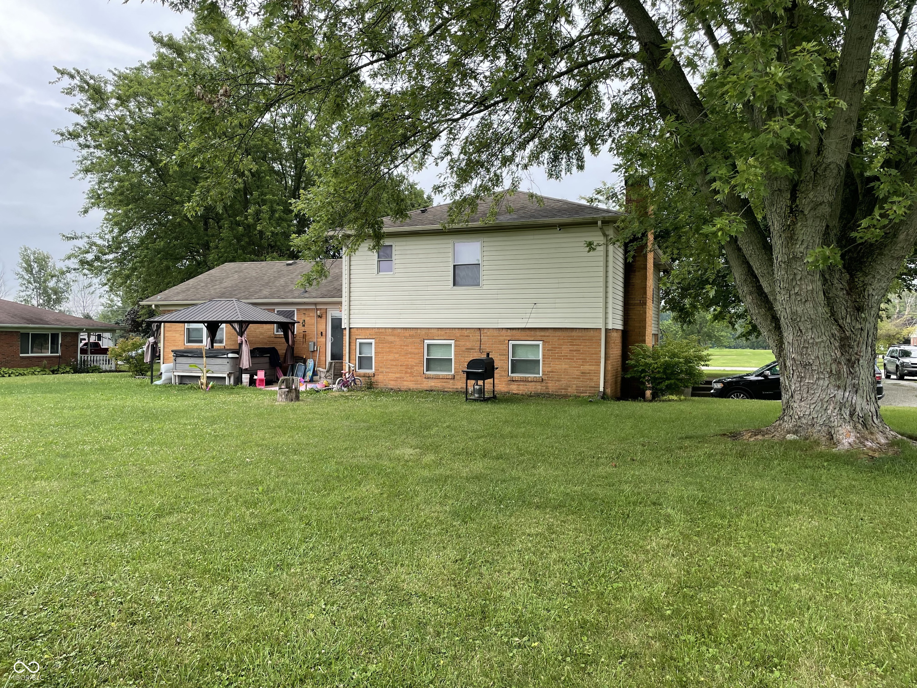 68 I Street Wilkinson, IN 46186 - Photo 5 of 37