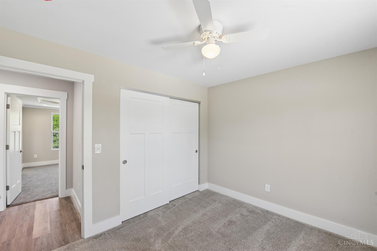 1115 Compton Road Cincinnati, OH 45231 - Photo 20 of 47