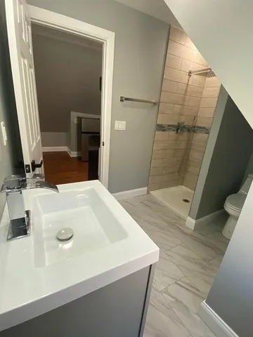 $1,700 | 24 West 35th Street, Unit 4, Bayonne, NJ 07002