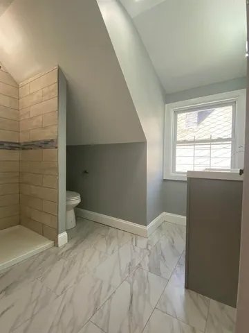 $1,700 | 24 West 35th Street, Unit 4, Bayonne, NJ 07002