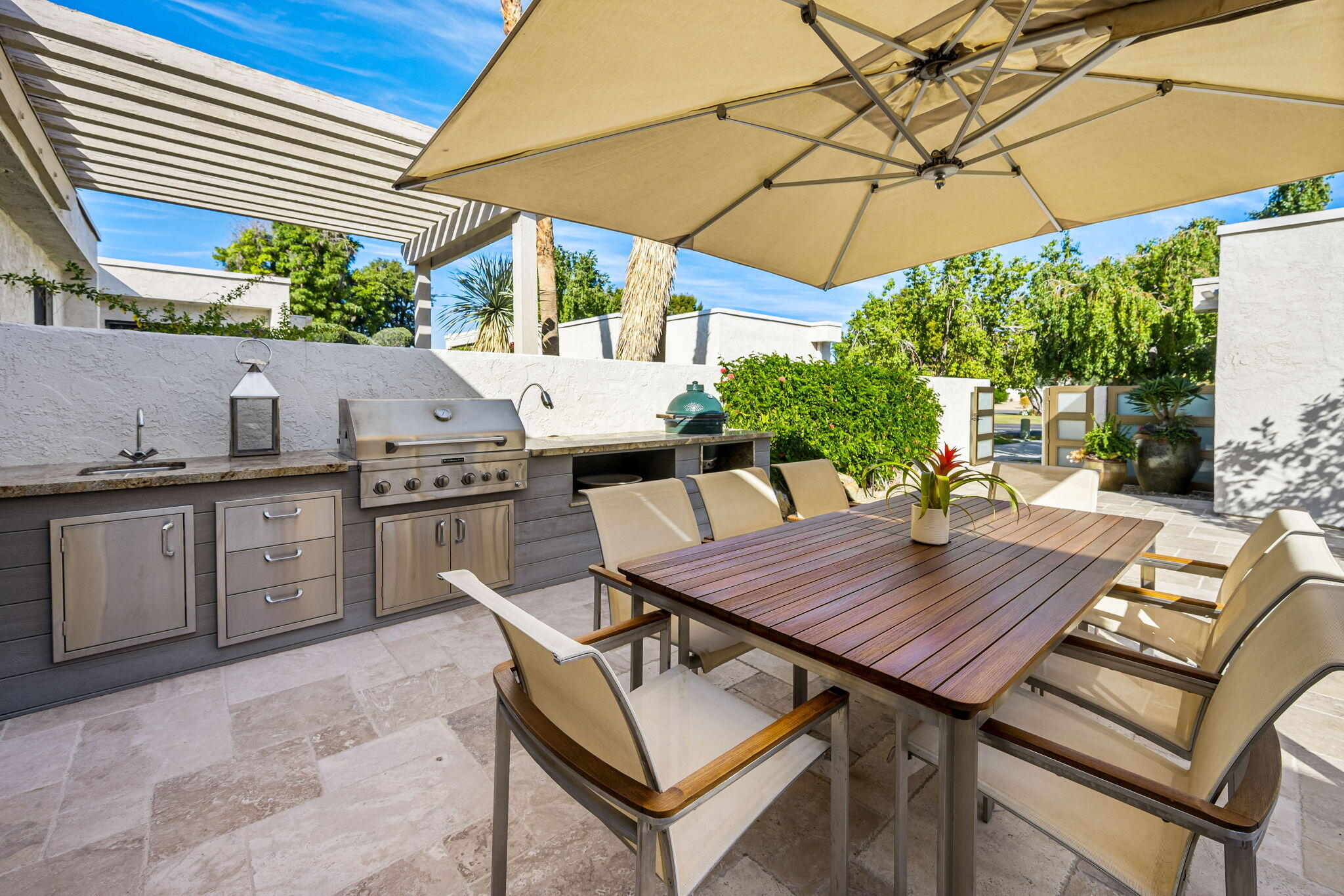 730 Inverness Drive Rancho Mirage, CA 92270 - Photo 8 of 42 Outdoor BBQ