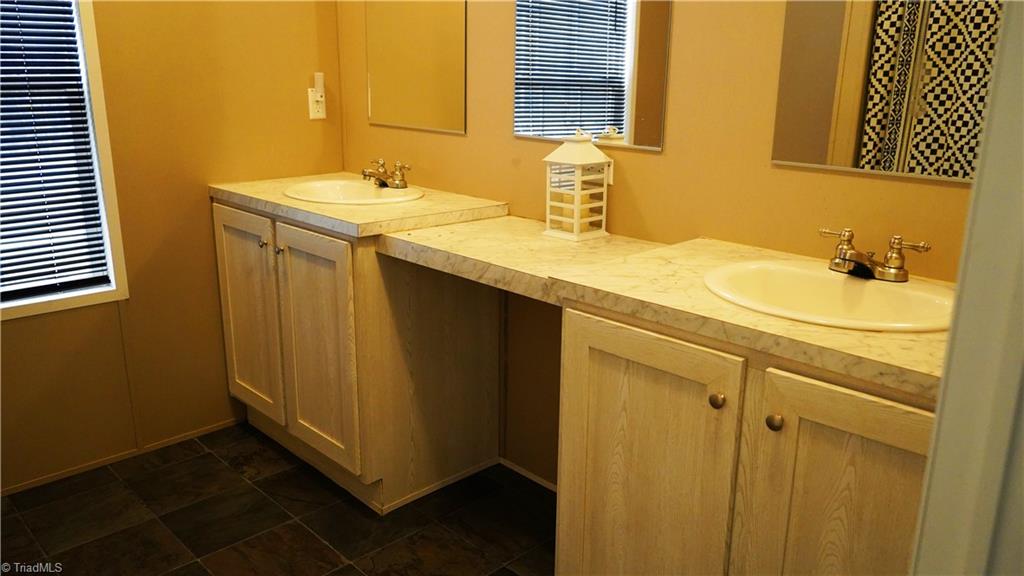 10897 Park Springs Road Ruffin, NC 27326 - Photo 17 of 24 Gallery Image 17