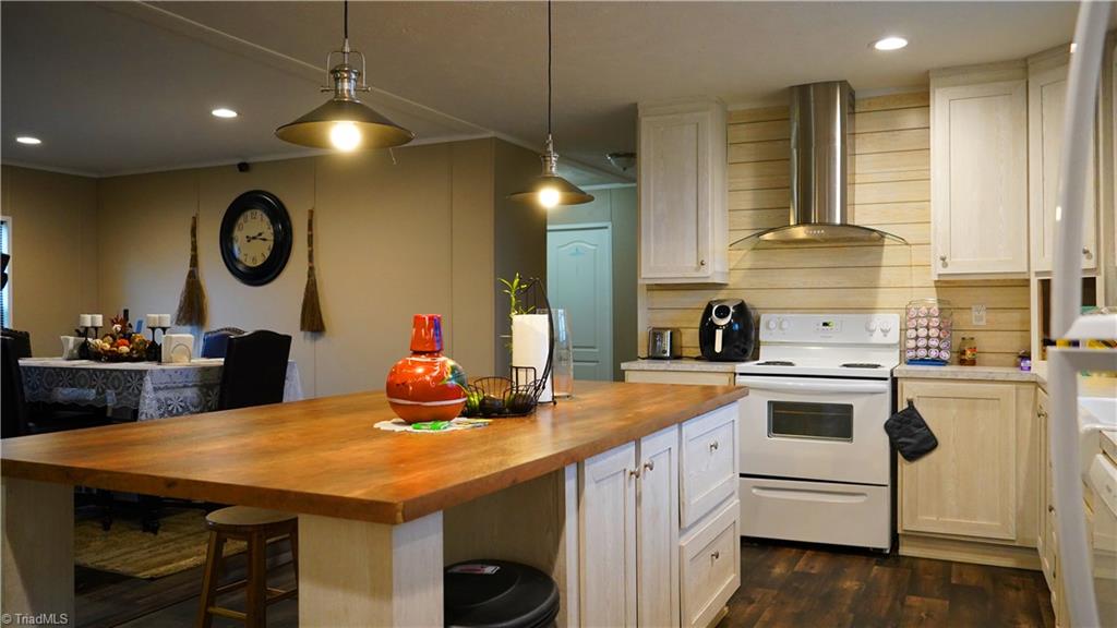 10897 Park Springs Road Ruffin, NC 27326 - Photo 5 of 24 Gallery Image 5