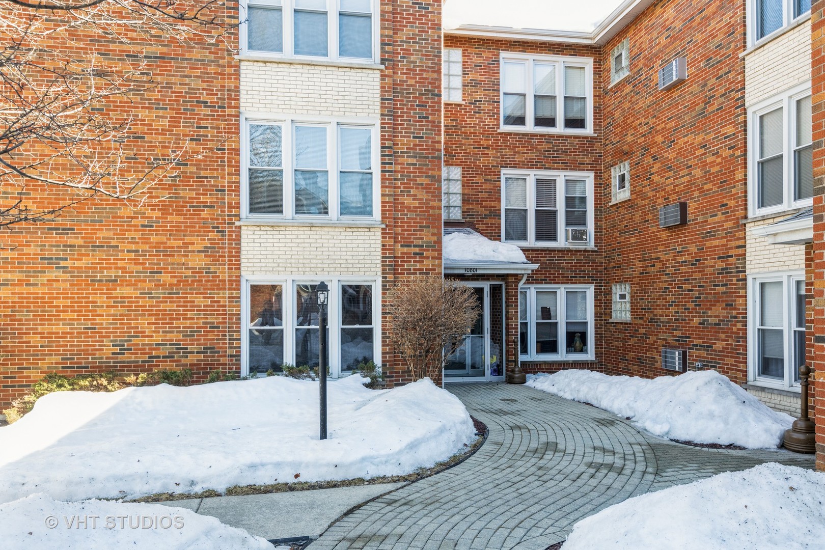10801 South Pulaski Road, Unit 5 Chicago, IL 60655 - Photo 1 of 9