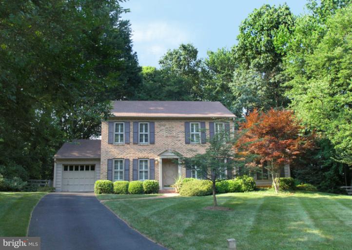 Exterior (Front)