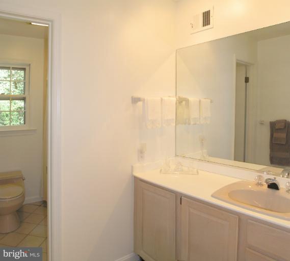 1308 Deep Run Lane Reston, VA 20190 - Photo 24 of 30 Bath Upper Hall