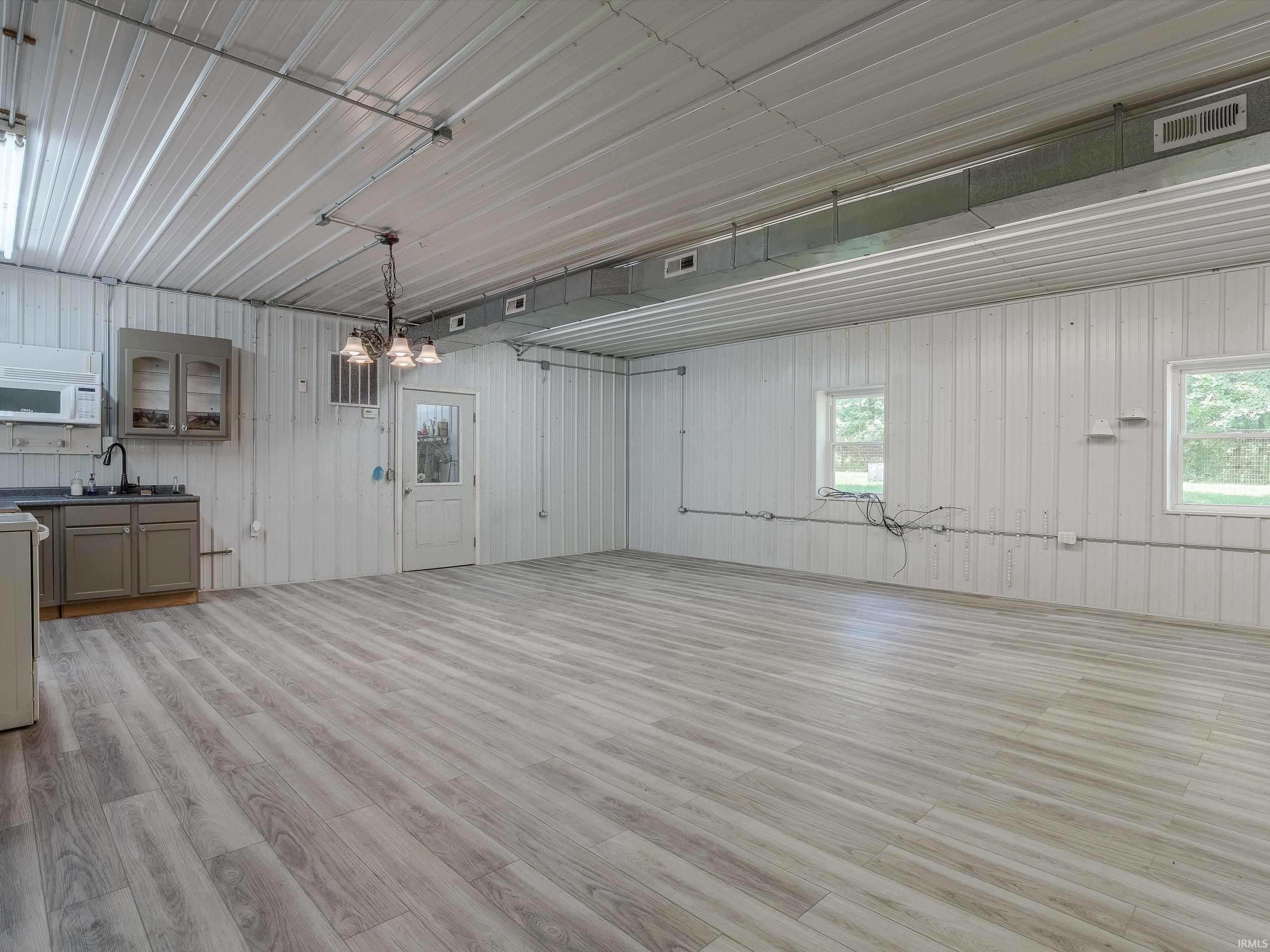 1105 West Eble Road Boonville, IN 47601 - Photo 9 of 28