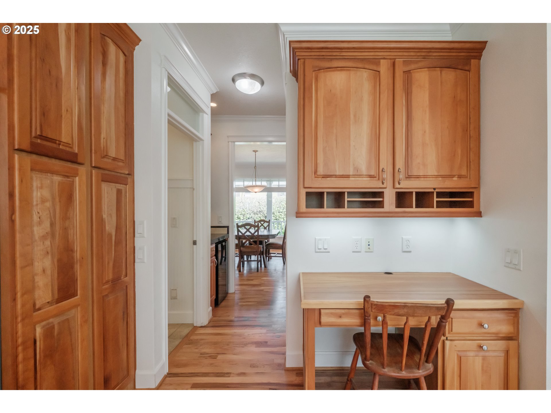1932 Wallace Road Northwest Salem, OR 97304 - Photo 15 of 48 Gallery Image 15