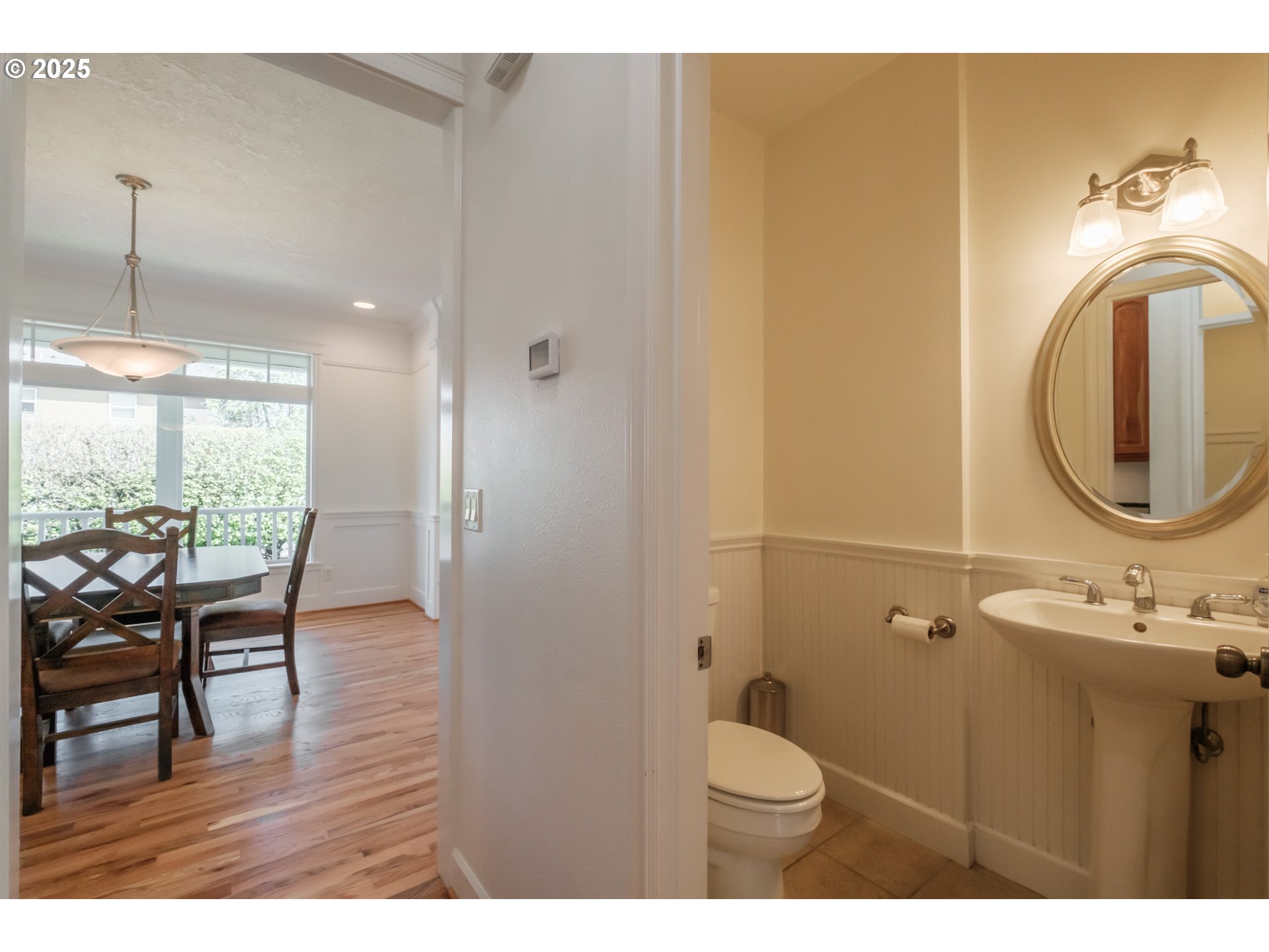 1932 Wallace Road Northwest Salem, OR 97304 - Photo 16 of 48 Bathroom