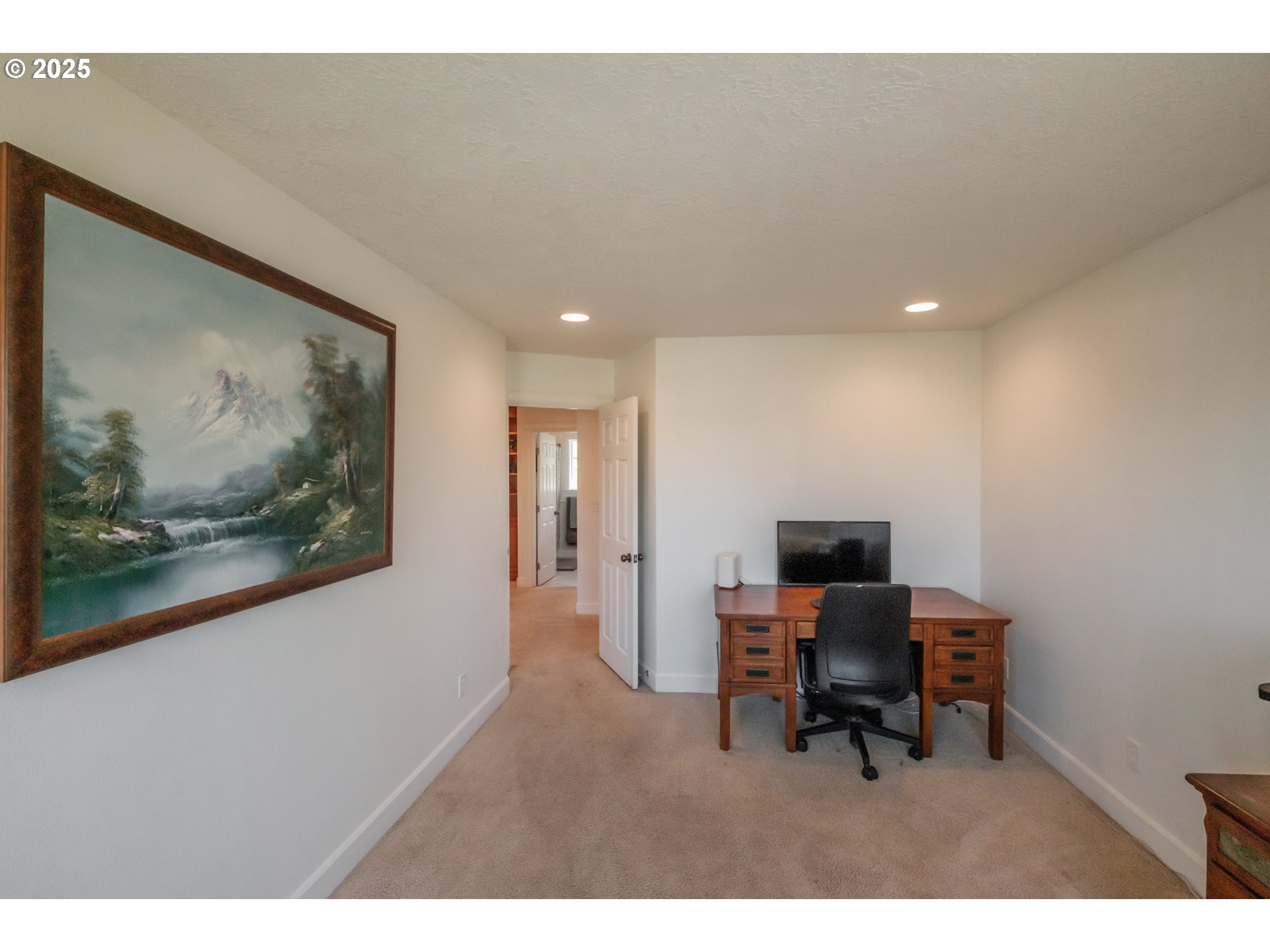 1932 Wallace Road Northwest Salem, OR 97304 - Photo 29 of 48 Den/Office