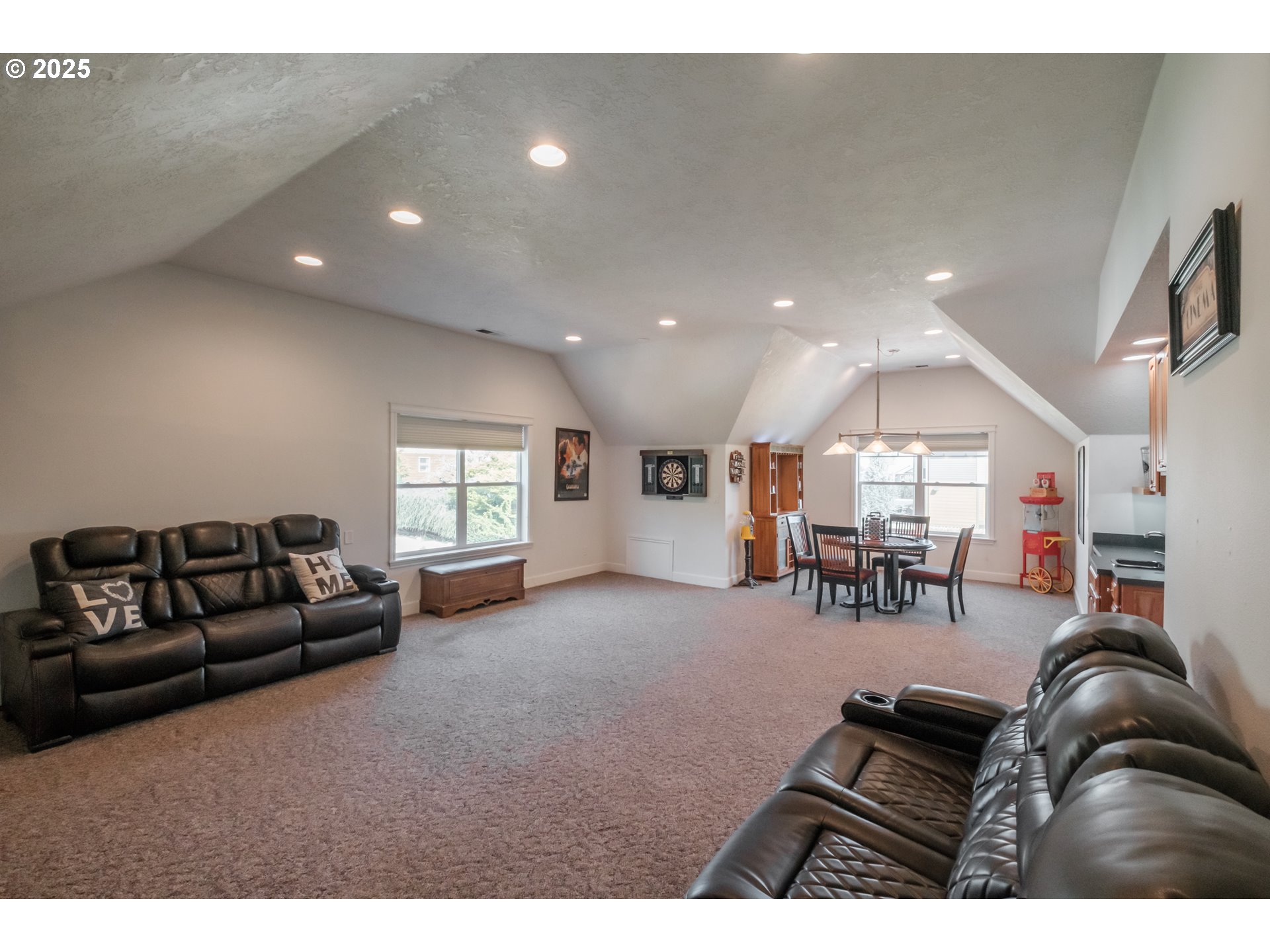 1932 Wallace Road Northwest Salem, OR 97304 - Photo 31 of 48 Media Room