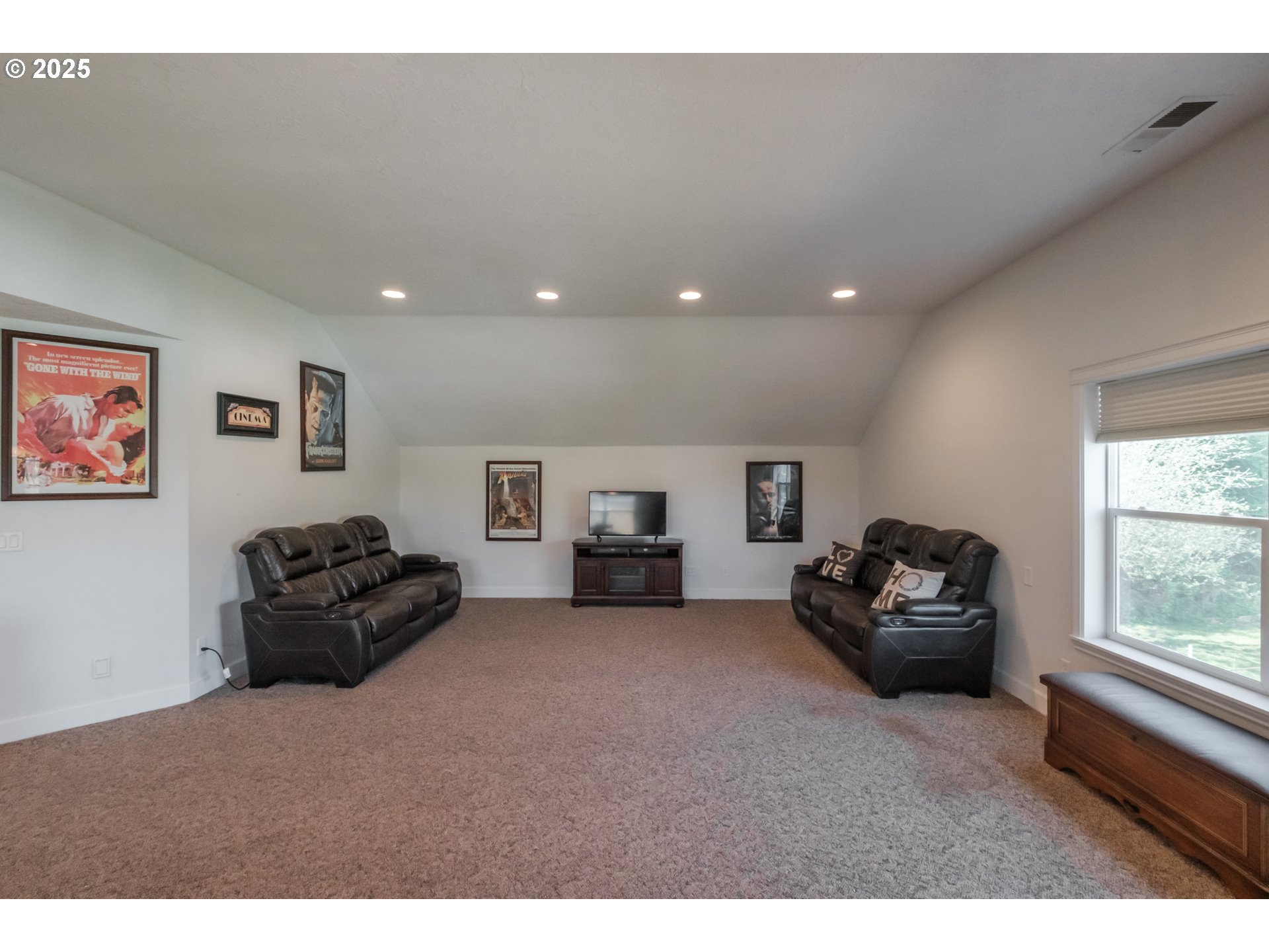 1932 Wallace Road Northwest Salem, OR 97304 - Photo 32 of 48 Media Room