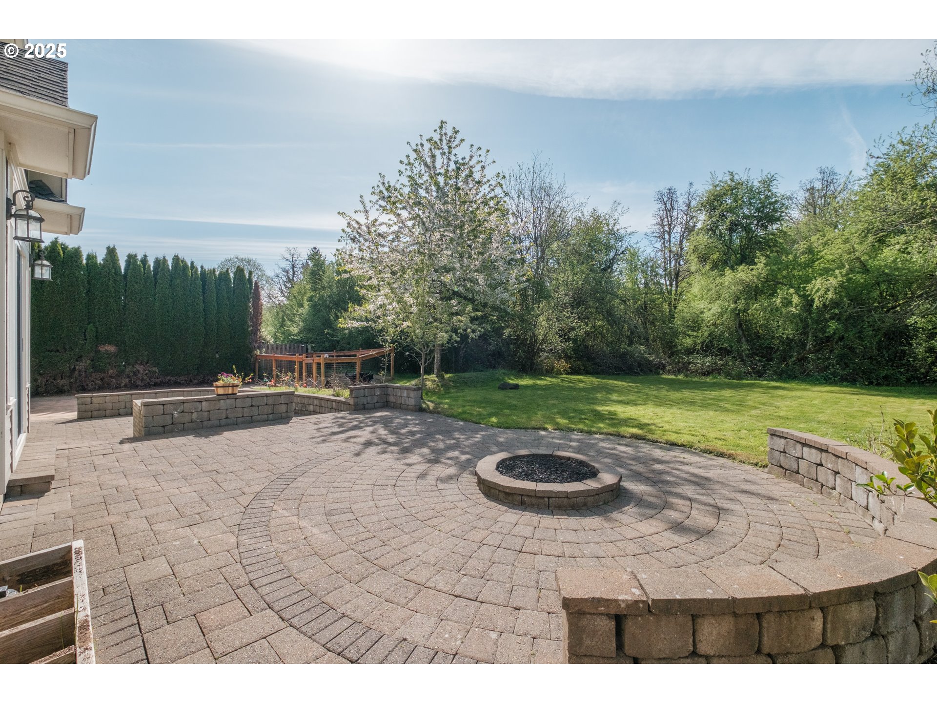 1932 Wallace Road Northwest Salem, OR 97304 - Photo 42 of 48 Fire Pit