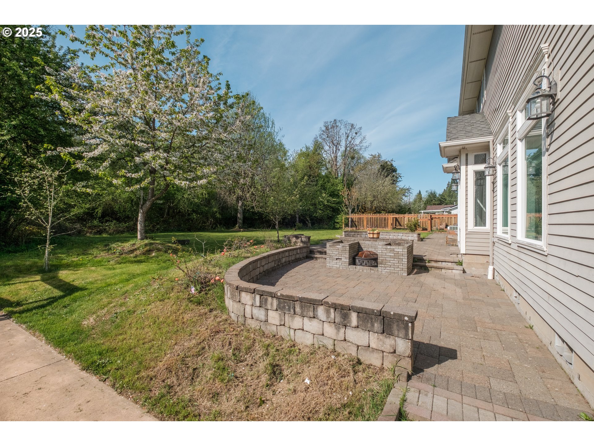 1932 Wallace Road Northwest Salem, OR 97304 - Photo 45 of 48 Patio