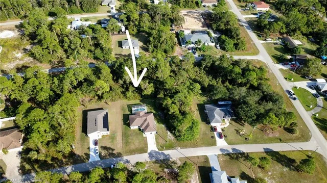 $2,200 | 169 Brown Avenue South, Lehigh Acres, FL 33974