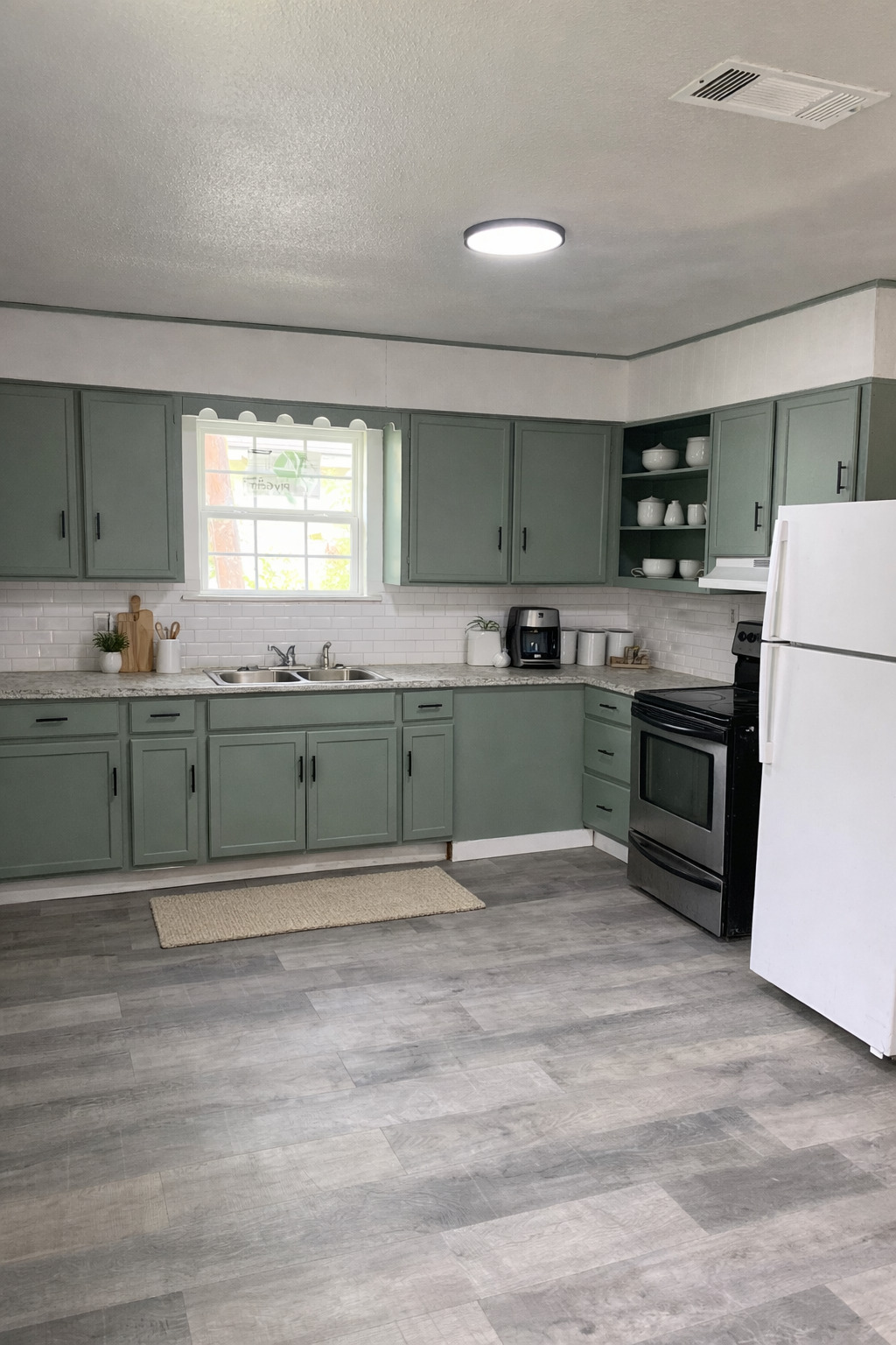 255 Pollard Street Beaumont, TX 77703 - Photo 7 of 10 AI Staged Photo